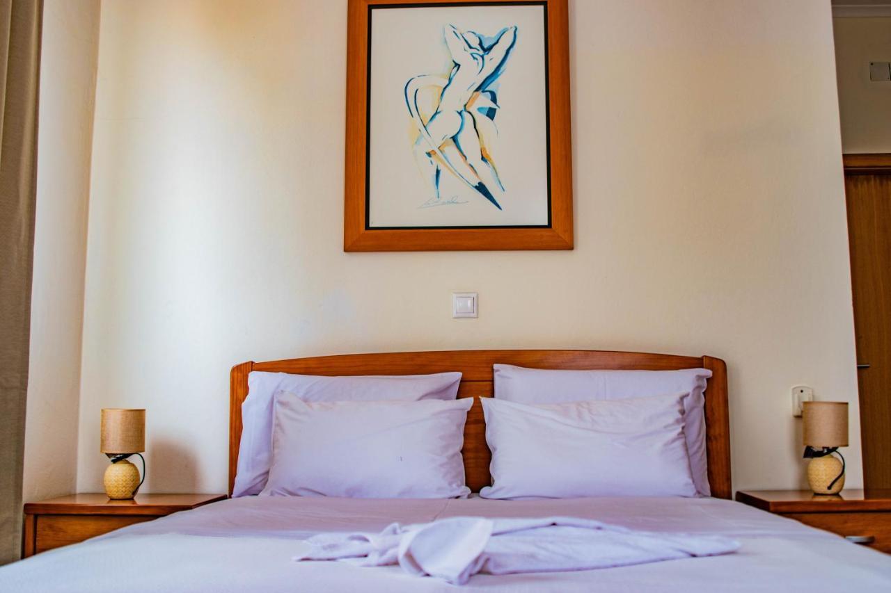 Hotel Vitoria เซาโตเม ภายนอก รูปภาพ